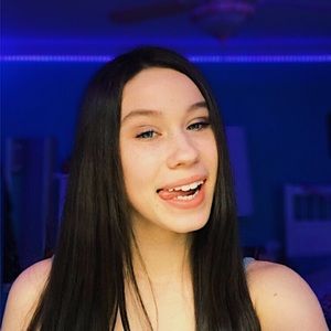 Meet your Posher, Ali